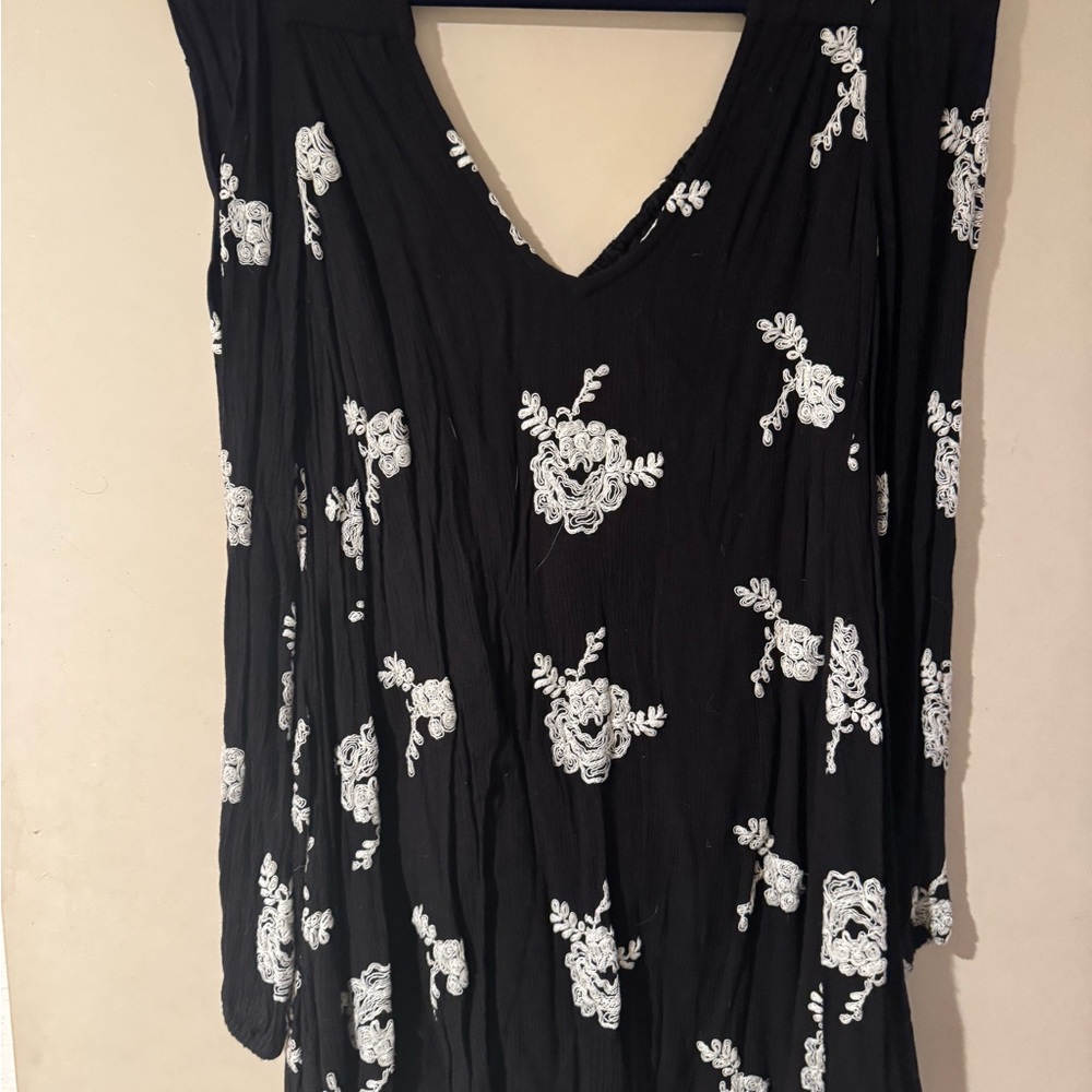 Free People Elegant Black and White Floral Women's Dress